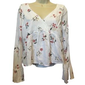 Hollister Womens floral bell sleeve top